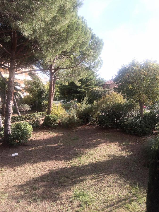 Frejus Plage, Appartement Entier , Piscine,Parking,Plage A 200M Εξωτερικό φωτογραφία